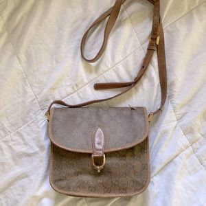 Vintage Gucci crossbody as is
